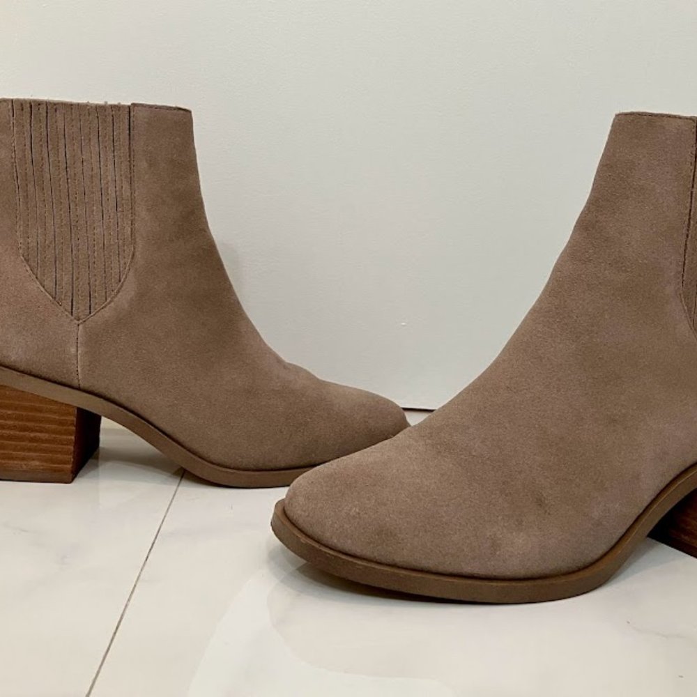 SPLENDID Beige Ankle Boots, Suede, Women's Size 7, Good Condition